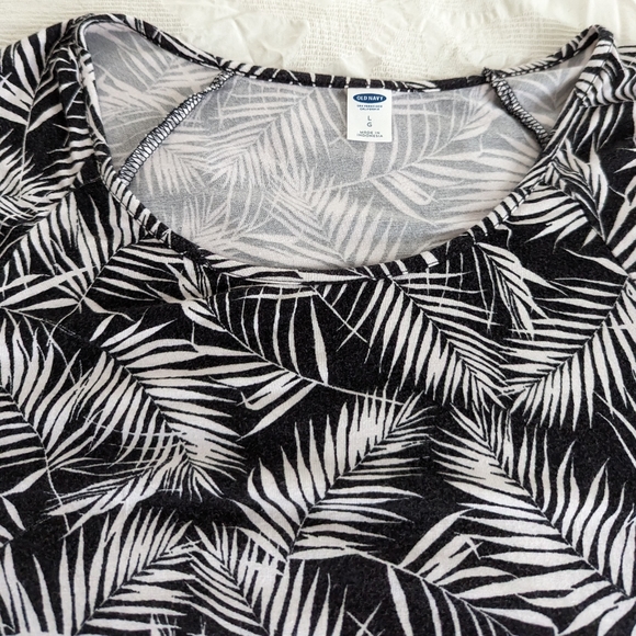 Old Navy Dress - Picture 3 of 8